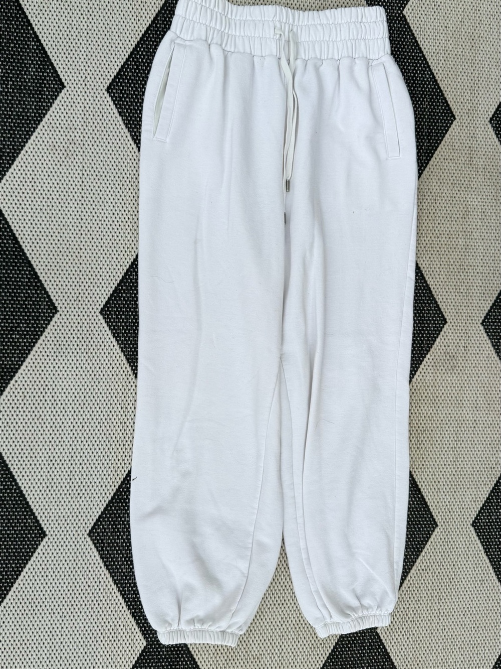 CALIA by Carrie Underwood White Drawstring Jogger Sweatpants
